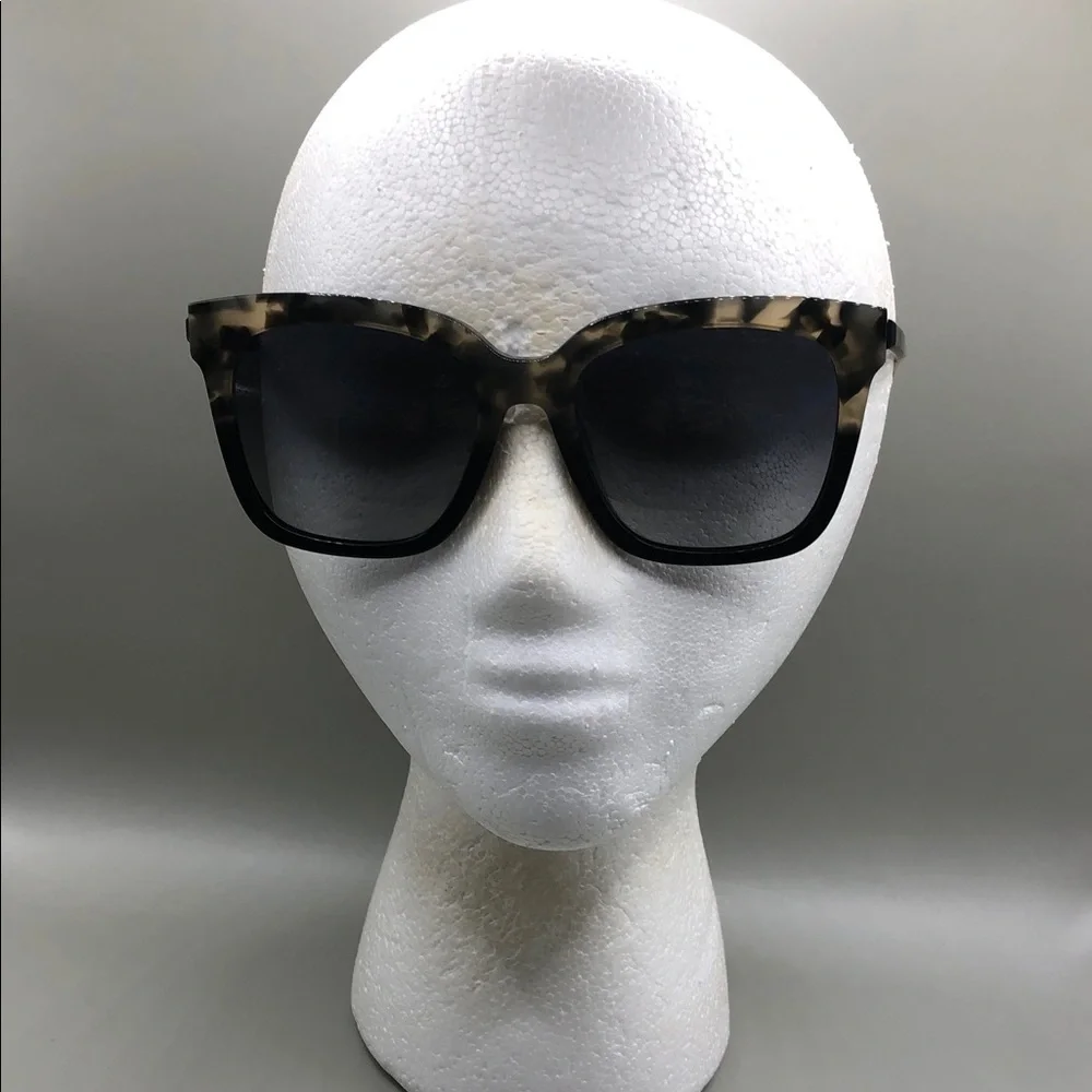 Diff Eyewear Bella Polarized Sunglasses Tortoise Black Fade Semi Oversized.